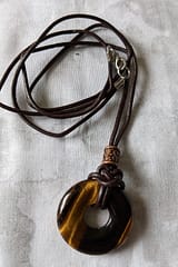 leather knot pendant celtic