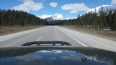 Land Rover Discovery road trip in British Columbia Canada, beautiful views and roads