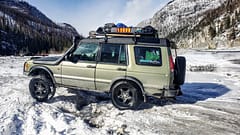 2001 Modified Land Rover Discovery 2 Winter Driving