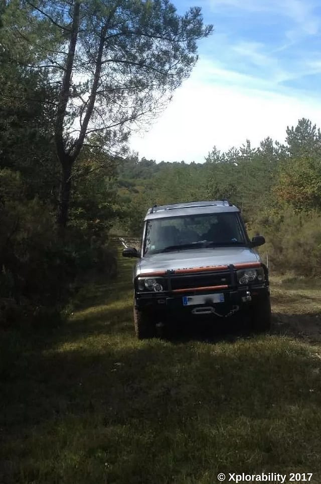 How to 4x4 Through Mud and Ruts | Off-Road Discovery