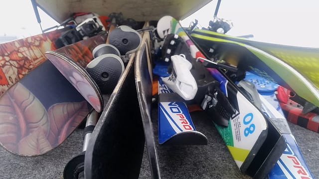 Land Rover Discovery Racks - 4x4 Roof Racks, Bike Racks and Ski Box ...