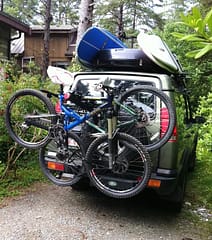 Land Rover Discovery 2 Fully Loaded - Roof Rack, Ski Box, Bikes and Surf Board. Ready For a Fun Adventure